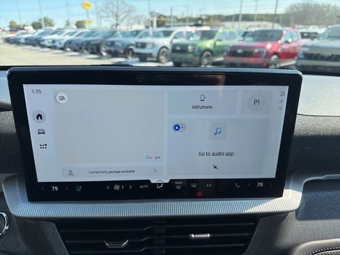 Certified 2025 Ford Explorer Platinum w/ Ultimate Package image 31