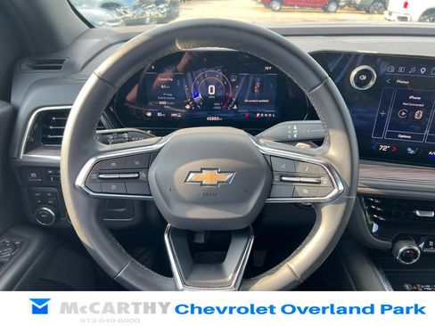 Used 2025 Chevrolet Tahoe LT AWD/4WD image 10