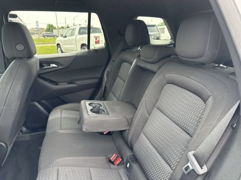 Used 2026 Chevrolet Equinox LT FWD image 12