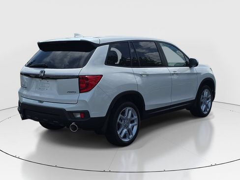 Used 2025 Honda Passport EX-L image 5