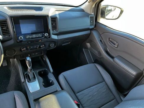 Used 2023 Nissan Frontier S w/ Technology Package image 15