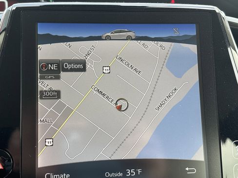 Used 2021 Toyota Prius Limited image 27