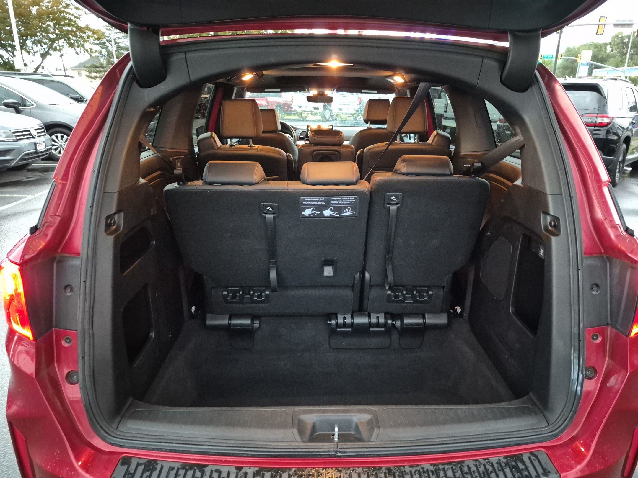 Used 2025 Honda Odyssey Sport-L image 28