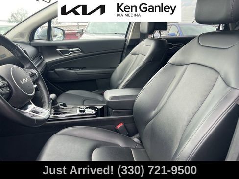 Certified 2023 Kia Sportage EX image 11