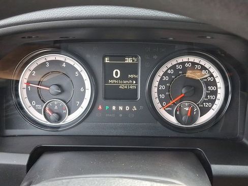 Used 2019 RAM 1500 Classic Warlock w/ Trailer & Traction Group image 19