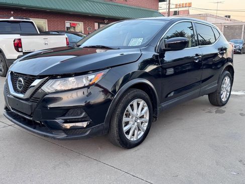 Used 2020 Nissan Rogue Sport S w/ Appearance Package image 1