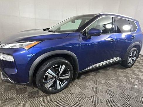 Used 2023 Nissan Rogue SL AWD/4WD image 6