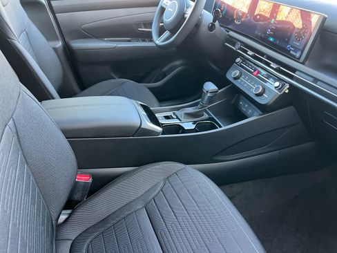 New 2026 Hyundai Santa Cruz SE image 14