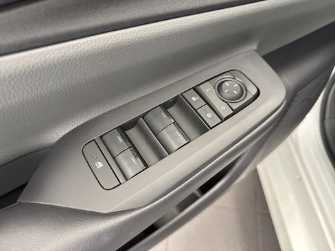 Certified 2026 Toyota Prius LE image 32