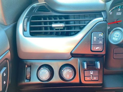 Used 2020 Chevrolet Tahoe LT w/ Max Trailering Package AWD/4WD image 16