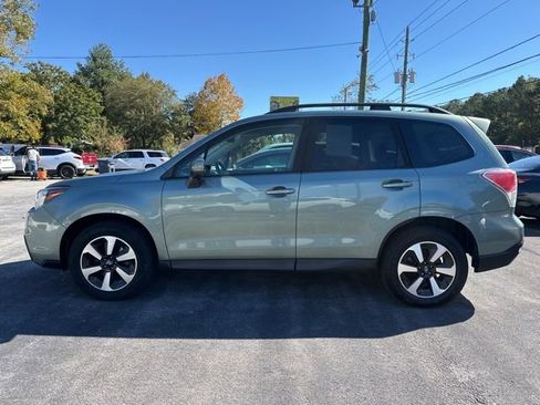 Used 2018 Subaru Forester 2.5i Premium image 4