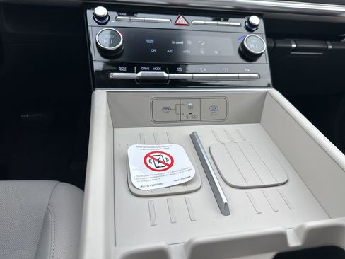 New 2026 Hyundai Santa Fe SE image 37