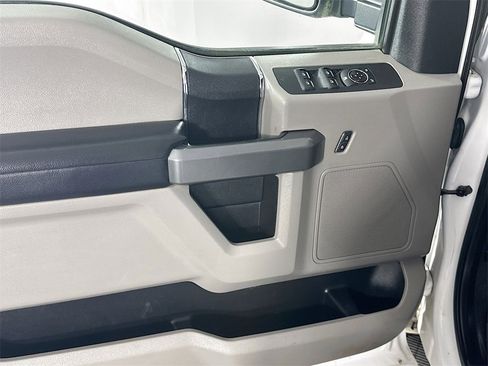 Used 2017 Ford F350 XLT image 24