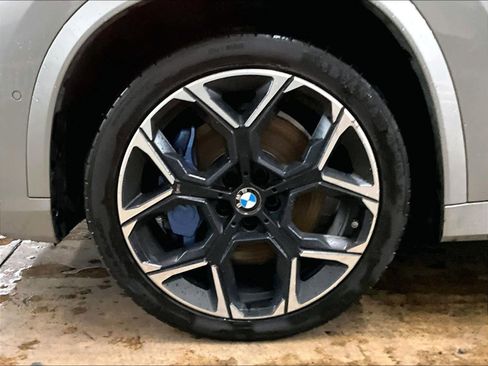Used 2024 BMW X1 M35i w/ Shadowloine Package AWD/4WD image 12