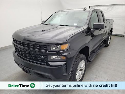 Used 2020 Chevrolet Silverado 1500 Custom w/ Custom Value Package RWD image 1