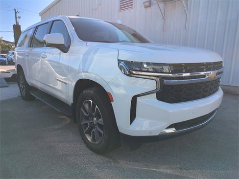 Used 2023 Chevrolet Suburban LS image 1