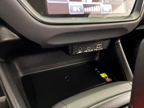 Used 2025 Subaru Crosstrek 2.5i Limited image 19