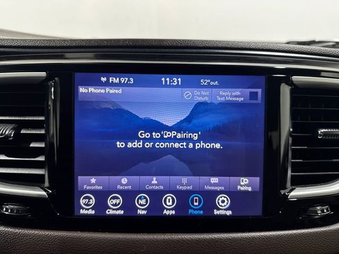 Used 2020 Chrysler Pacifica Touring w/ Advanced Safetytec Group FWD image 44