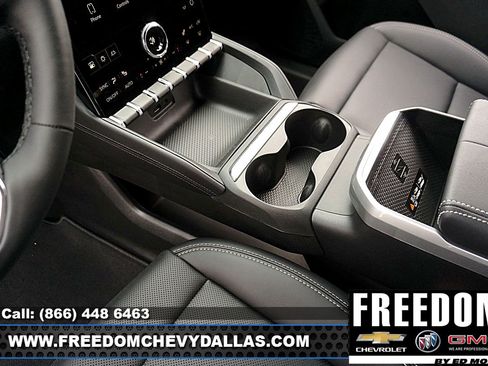 New 2026 GMC Terrain Elevation w/ Elevation Premium Package FWD image 32