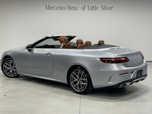 Used 2023 Mercedes-Benz E 450 4MATIC Cabriolet image 4