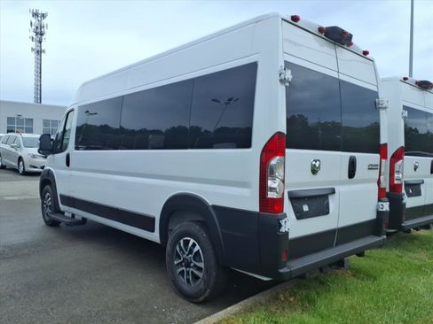 New 2026 RAM ProMaster 2500 w/ Quick Order Package 22H SLT+ FWD image 3