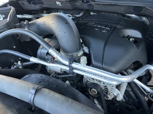 Used 2018 RAM 1500 Express w/ Express Value Package image 30