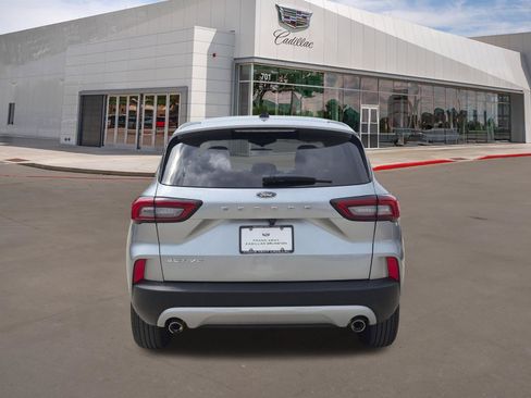 Used 2023 Ford Escape Active FWD image 5