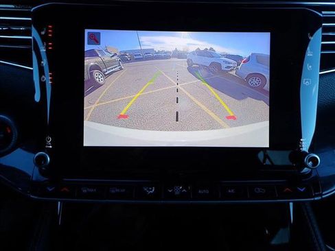 Used 2022 Jeep Wagoneer Series II image 18