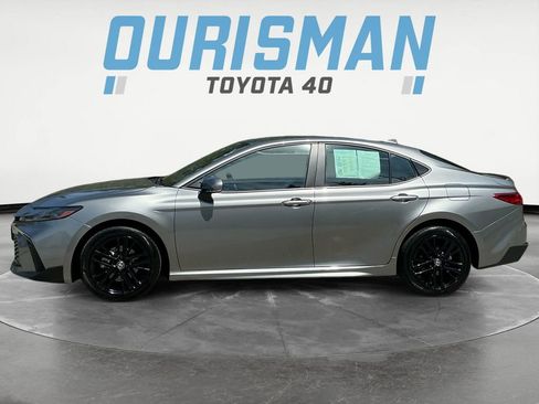 Certified 2025 Toyota Camry SE w/ Convenience Package AWD/4WD image 4