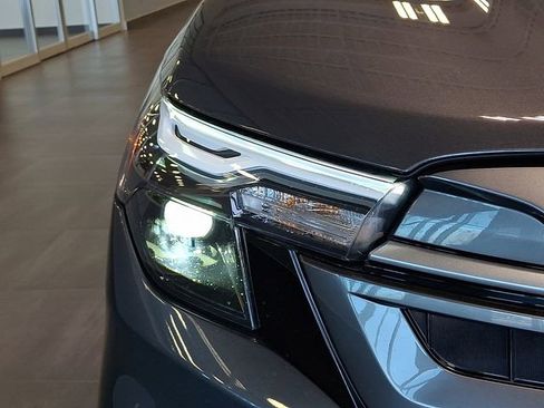 Certified 2025 Subaru Forester Premium image 9