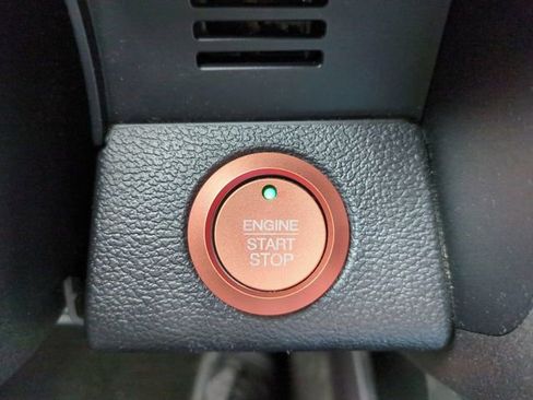 Used 2018 Ford F150 Raptor w/ Equipment Group 802A Luxury image 32