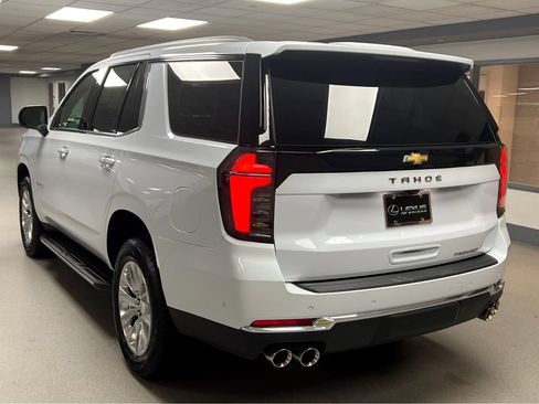 Used 2026 Chevrolet Tahoe Premier w/ Sun And Tow Package AWD/4WD image 5