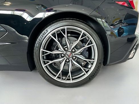 New 2026 Chevrolet Corvette Stingray Coupe w/ Battery Protection Package RWD image 28