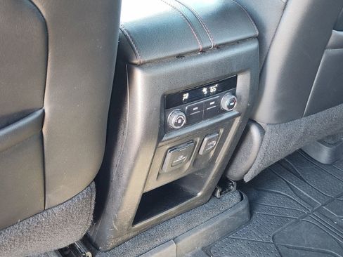 Used 2023 Chevrolet Traverse RS w/ LPO, Floor Liner Package image 35