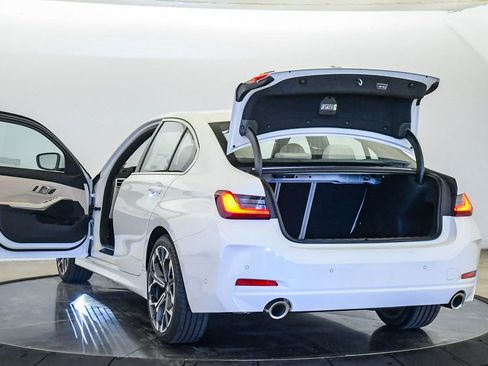 New 2026 BMW 330i xDrive 330i xDrive w/ Premium Package image 27