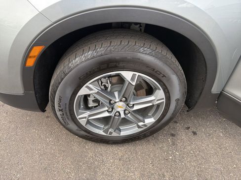 Used 2024 Chevrolet Blazer LT w/ Convenience Package image 33