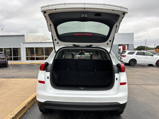 Used 2021 Hyundai Tucson SE FWD image 10