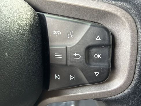 Used 2023 Ford Bronco Wildtrak image 33