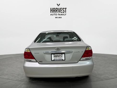 Used 2006 Toyota Camry FWD image 5