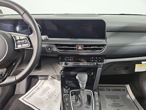 Used 2024 Kia Seltos SX image 18