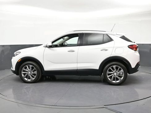 Used 2023 Buick Encore GX Essence w/ Experience Buick Package AWD/4WD image 2