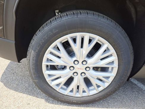 New 2025 GMC Acadia Elevation w/ Elevation Premium Package image 18