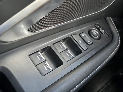 Certified 2025 Acura RDX SH-AWD image 27
