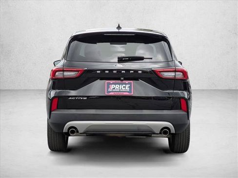 Used 2023 Ford Escape Active FWD image 7