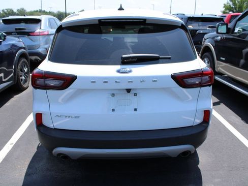 Used 2025 Ford Escape Active FWD image 5
