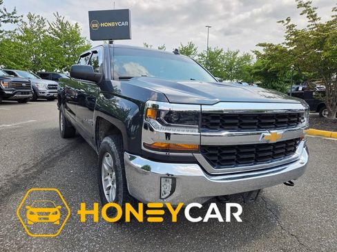 Used 2018 Chevrolet Silverado 1500 LT w/ All Star Edition AWD/4WD image 1