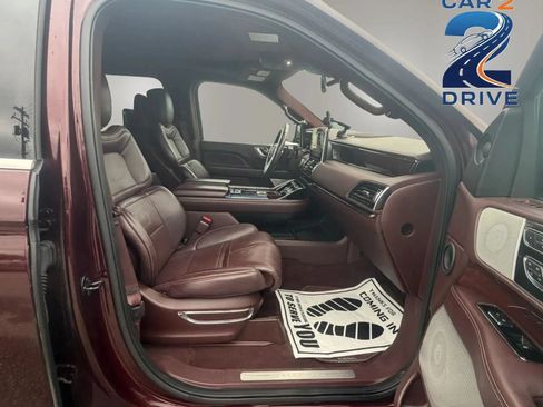 Used 2018 Lincoln Navigator Black Label w/ Cargo Package AWD/4WD image 11