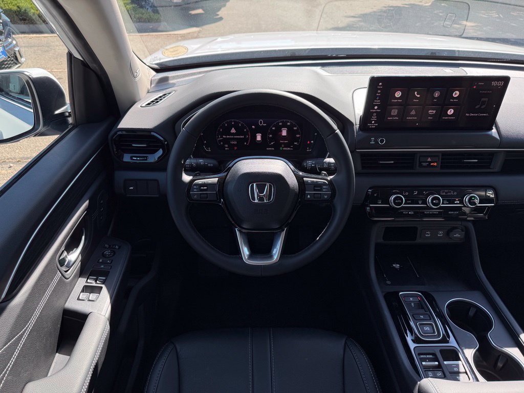 New 2026 Honda Pilot Touring image 3