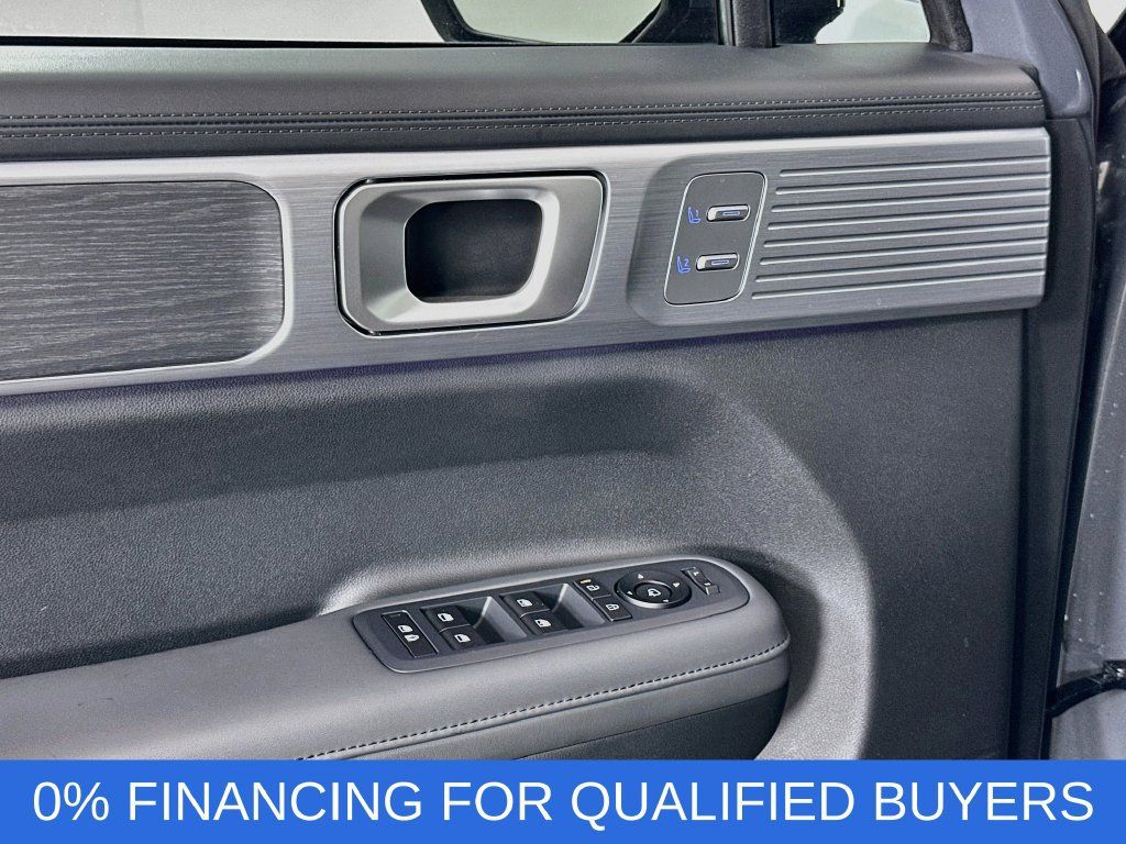 Used 2026 Hyundai Santa Fe Limited FWD image 18