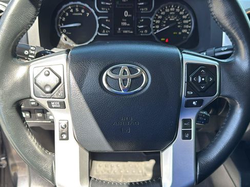 Certified 2018 Toyota Tundra Limited w/ Limited Premium Package AWD/4WD image 17